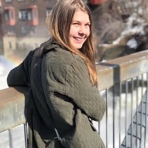 Meet your Posher, Anik